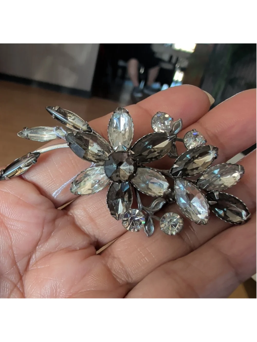 Vtg Smoky Marquise Flower Rhinestone Floral Brooch Pin Clear Glass Rivet Prong